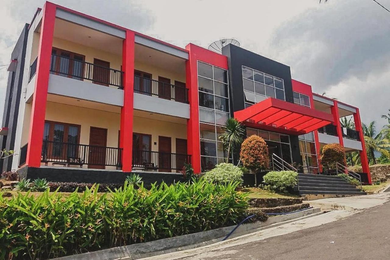 Wisma Belerang Kalianda Mitra Reddoorz Exterior photo